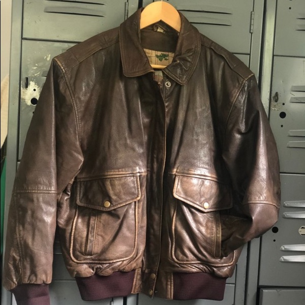 Men's Brown Leather Bomber Jacket - Classic Bomber Style